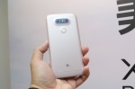 粉粉的戰爭！Sony Z5P  遇上 iPhone SE 粉機功能誰勝出