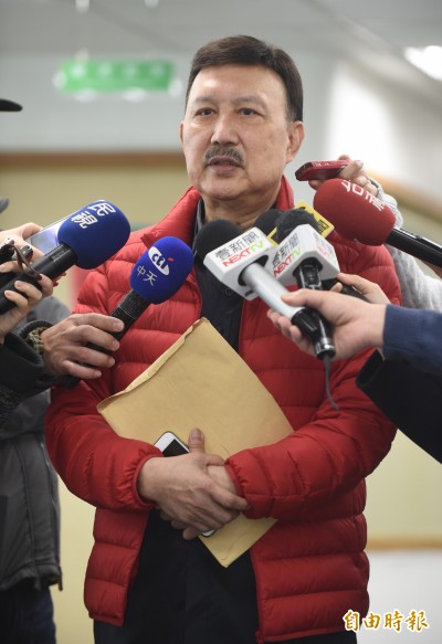 余天力挺郭建宏 節目遭拔錯愕又失業了 余天力挺郭建宏 節目遭拔錯愕又失業了