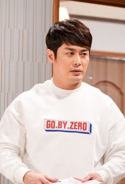 41歲男星欠債跑路 避走美國淪落賭場工作 41歲男星欠債跑路 避走美國淪落賭場工作