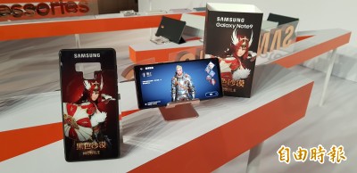 三星Note 9不只推一般版 還有《黑色沙漠Mobile》限量版 三星Note 9不只推一般版 還有《黑色沙漠Mobile》限量版