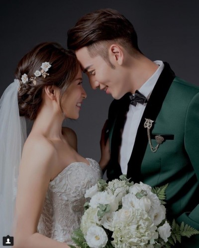 小甜甜舊愛要結婚了!婚紗照曝光臉上唇印超閃 小甜甜舊愛要結婚了!婚紗照曝光臉上唇印超閃