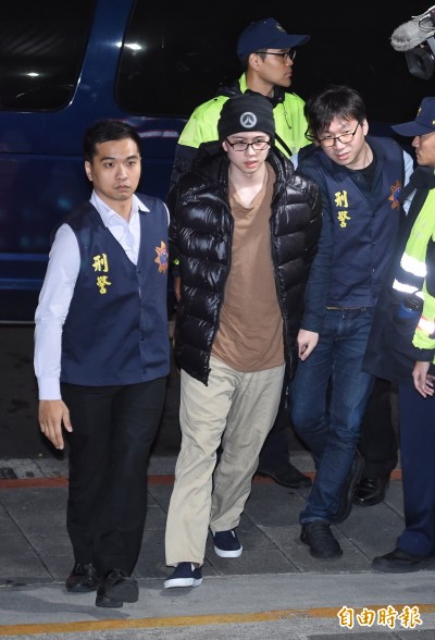 孫安佐全身而退 連律師都說:想拜狄鶯做乾媽 孫安佐全身而退 連律師都說:想拜狄鶯做乾媽