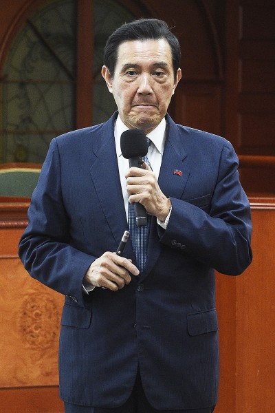 韓國瑜連貓狗還不如 馬英九躺著也中槍 韓國瑜連貓狗還不如 馬英九躺著也中槍