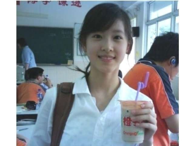 奶茶妹燦笑曬愛 韆億CEO這舉動超掉漆