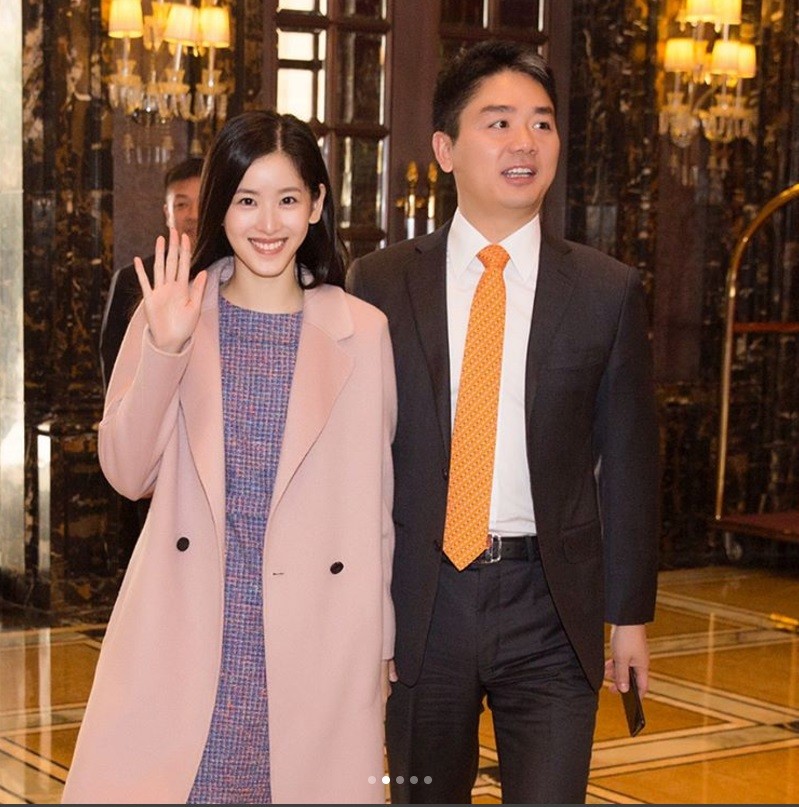 奶茶妹燦笑曬愛 韆億CEO這舉動超掉漆