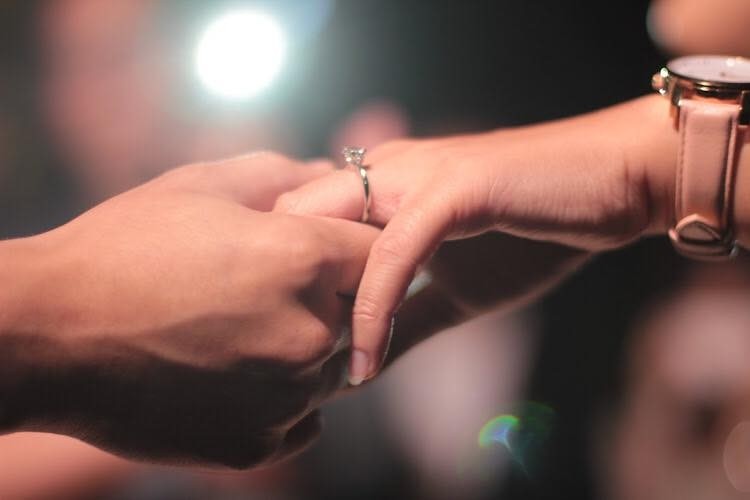 靠鳳小嶽、阮經天助陣 蔡昌憲成功娶空姐女友