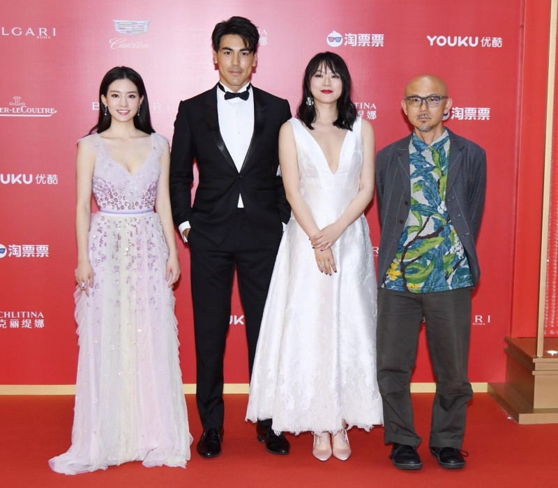 吳剋群女友薄紗絕美飄仙味 登紅毯發願演瘋女人