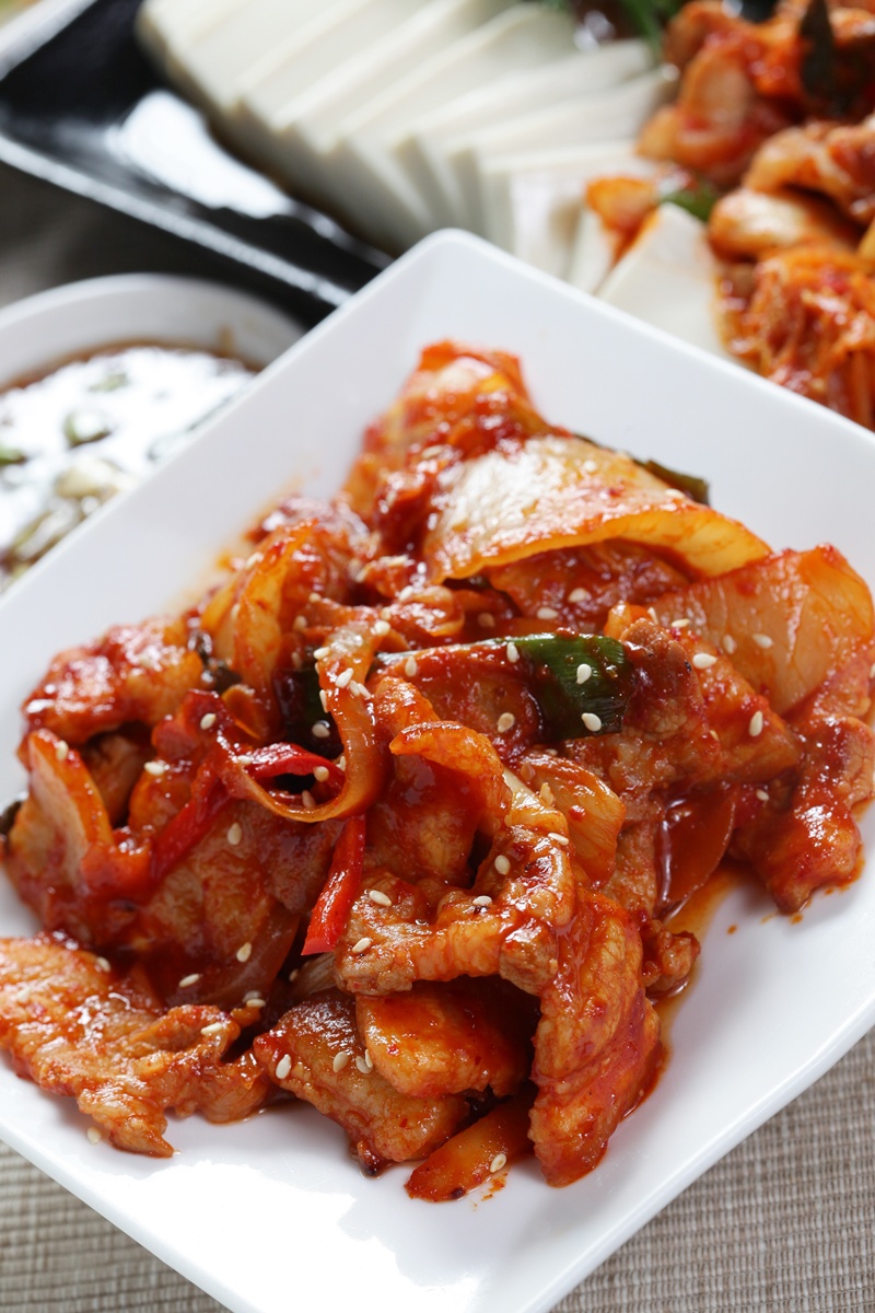 泡菜炒肉片