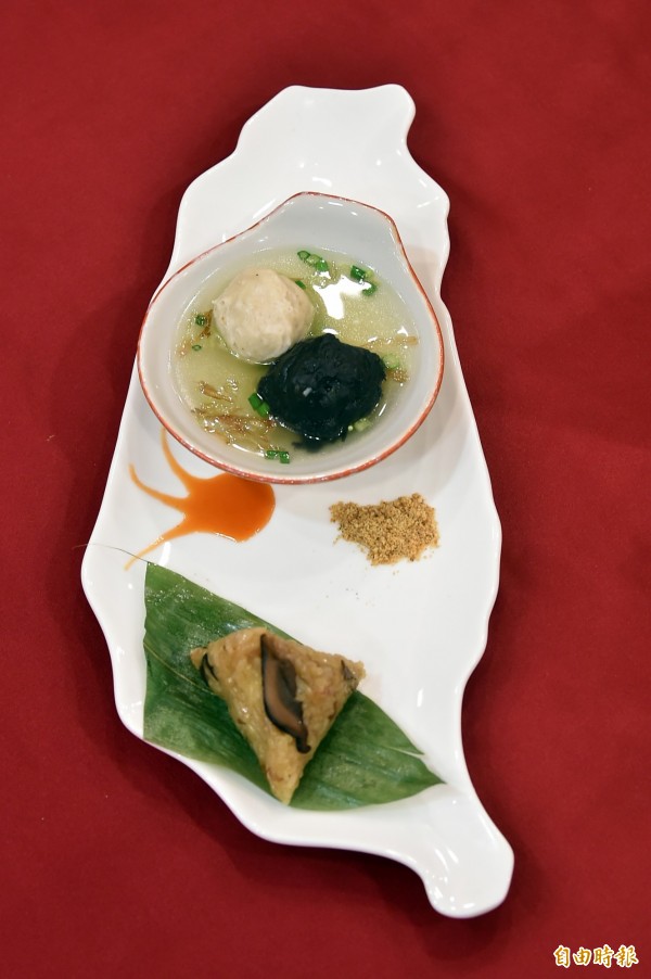 韓國總統朴槿惠品嚐台灣美食後,讚譽有加,這些「韓國國宴菜」4月要在高雄原味重現。(記者張忠義攝)