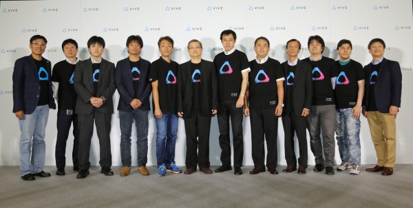 HTC北亞區總經理董俊良（左六）偕同日本虛擬實境策略夥伴，宣布Vive自即日起佔領日本重要據點。（宏達電提供）