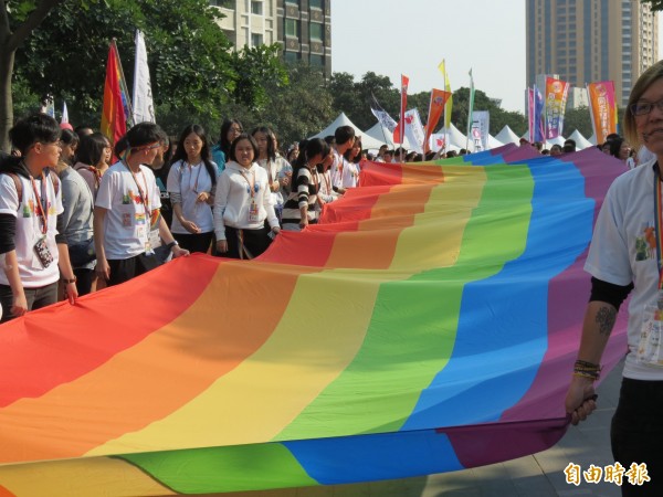 台中市同志大遊行今日在市民廣場舉行(記者蘇金鳳攝)