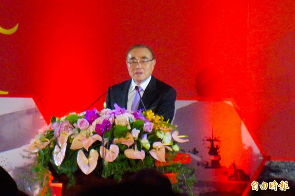 國防部長馮世寬出席中科院活動時,慨歎我國國防自主一步一腳印,起步太晚。(記者涂鉅旻攝)