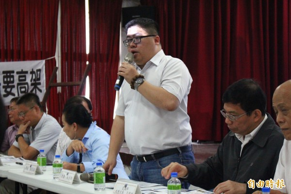 嘉義縣地方人士建議嘉義車站南移。(記者林宜樟攝)