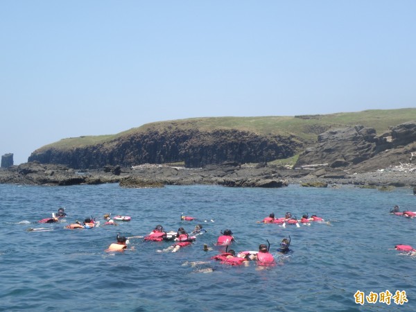 西吉舊港屬內灣區，較不受潮流影響。（記者劉禹慶攝）