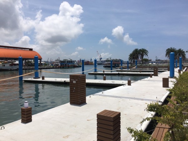 鼓山遊艇碼頭去年受損，今年7月修復完成。（海洋局提供）