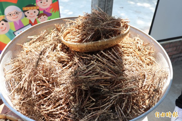 土豆根茶有抗氧化及治療攝護腺疾病的功效。（記者林敬倫攝）