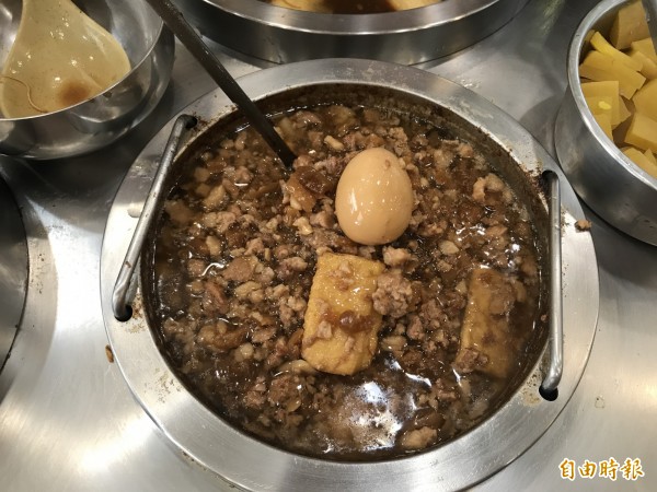 口味濃郁瓜仔肉。（記者李容萍攝）