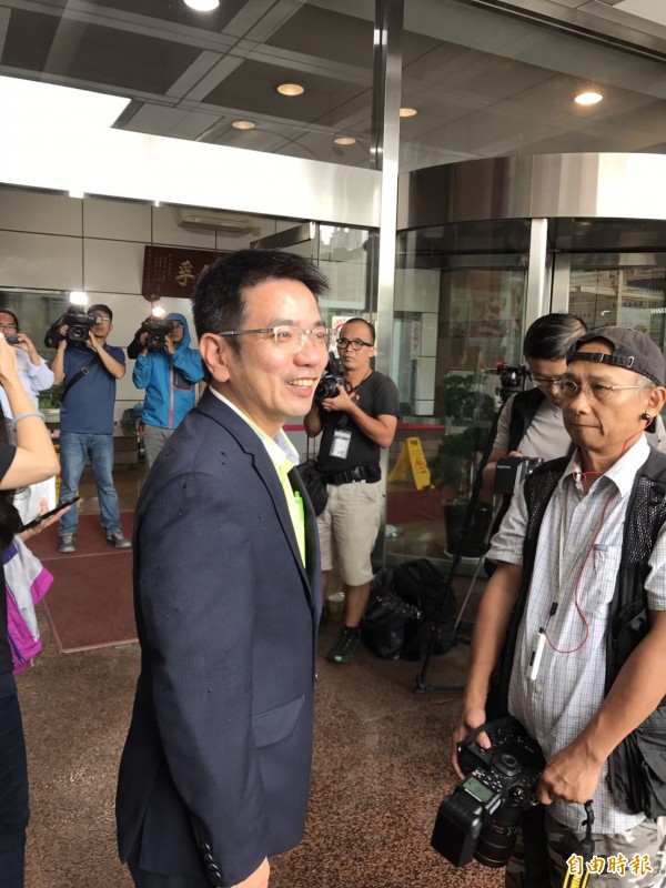 宜蘭市長江聰淵受訪表示,希望兩個月內確定人選,「有1年時間才能充分準備」。(記者蘇芳禾攝)