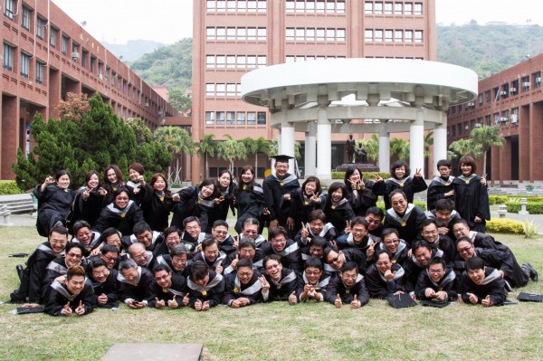 中山大學EMBA榮登百大EMBA中第69名,較去年大幅躍升16個名次,除穩坐全台龍頭,更是唯一連續4年入榜的大學。(圖中山大學提供)