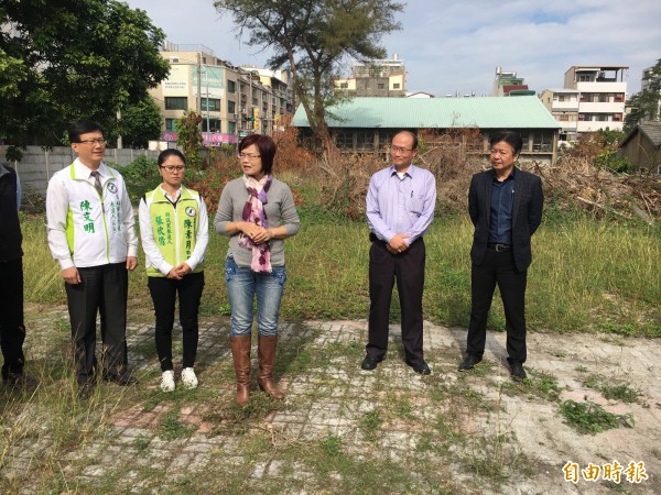 崇實高工後方土地，市價逾10億，將作公園使用。（記者顏宏駿攝）