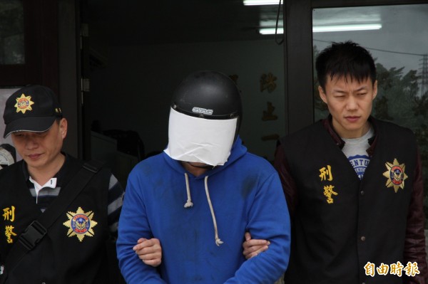 肇事的李男被警方依過失致死罪移送法辦。（記者吳昇儒攝）