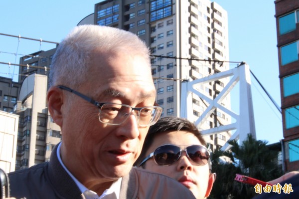 國民黨主席吳敦義出席蔣經國逝世30週年路跑。(記者邱書昱攝)