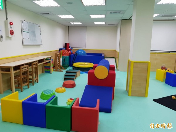 台大新竹分院新早療中心啟用，嘉惠大新竹4600名遲緩兒（記者蔡彰盛攝）