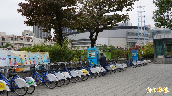 高市公共腳踏車巨蛋站最受歡迎。（記者陳文嬋攝）