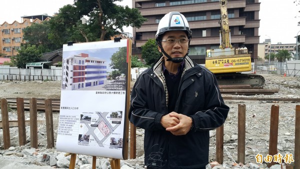 台東縣長黃健庭拍板為縣府臨時人員加薪3%。(記者黃明堂攝)