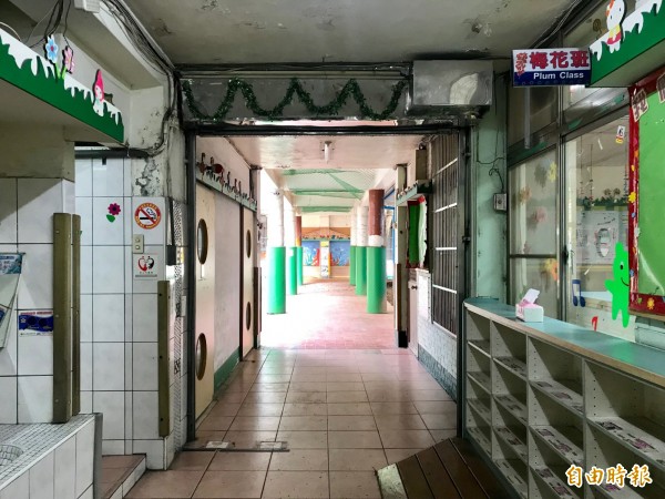 中壢幼兒園六二分班因建物老舊，將拆除重建，並轉型開辦非營利幼兒園。（記者李容萍攝）