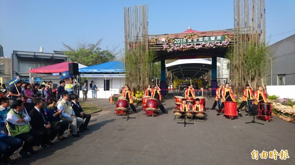 台灣國際蘭展開園表演。（記者楊金城攝）