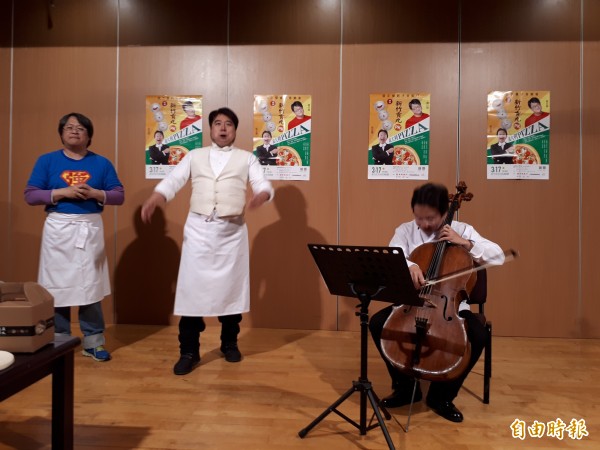 國際大提琴家張正傑又來「玩」音樂了!(記者洪美秀攝)