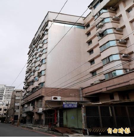 新竹市政府今年要啟動9樓以上大樓的耐震快篩,預計4年內要完成6樓以上大樓的耐震快篩,提供市民對住家安全的參考。(記者洪美秀攝)