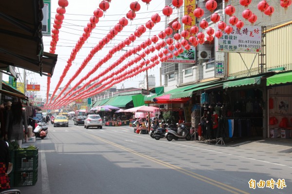 社頭菜市場位在住宅區，鄰近攤販表示從不曾看過鹿出沒。（記者陳冠備攝）