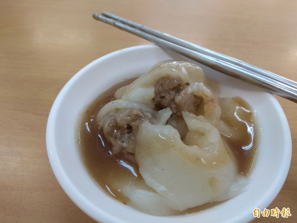 肉圓皮軟Q、肉餡飽滿。(記者洪定宏攝)