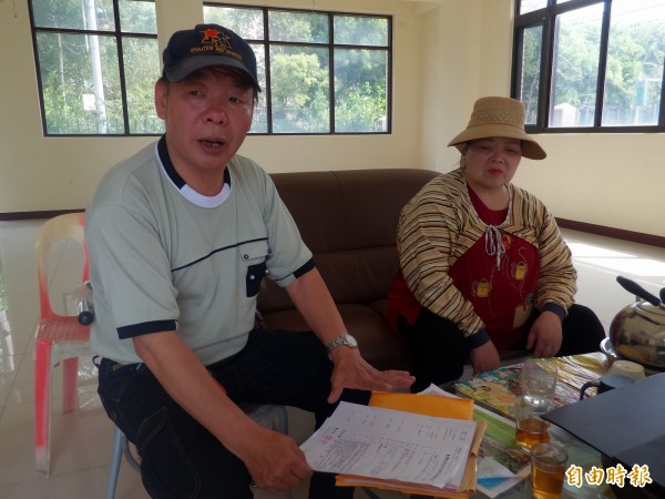 竹科服務區配租安置戶籌建委員會會長鄭仙木說，請科管局依照以前承諾辦理配售優先承購，否則他們將結合台積電3奈米30公頃徵收戶，一同發動抗爭。（記者廖雪茹攝）