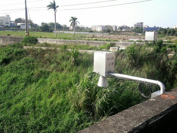 汛期將至，南市水利局強化自主防災社區、移動式抽水機、水位、雨量、區排影像站等非工程措施，提高防災應變效能。（記者王涵平翻攝）