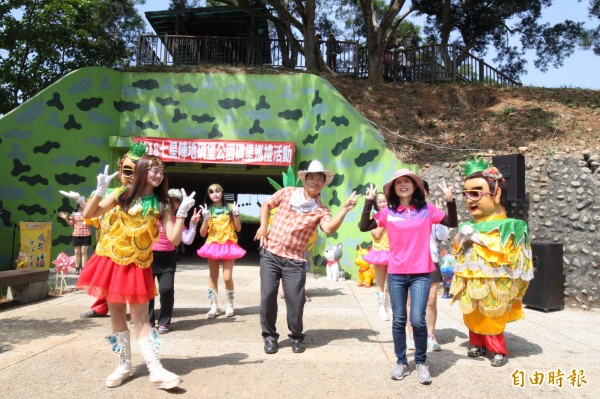 南投名間鄉七星陣地碉堡公園舉辦巡禮與表演活動，盼打響觀光知名度。（記者劉濱銓攝）