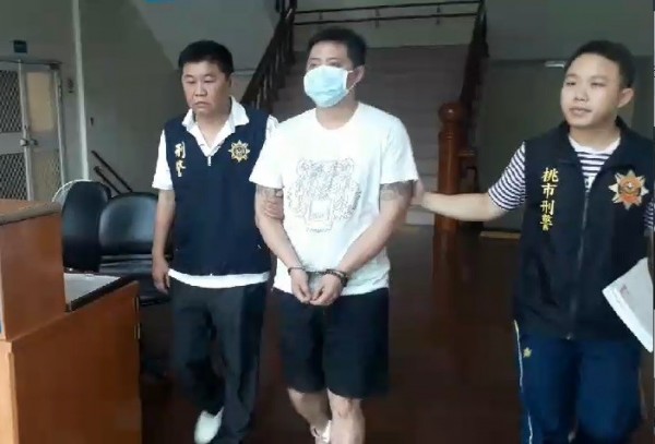 劉姓男子被警方送辦。（記者周敏鴻翻攝）