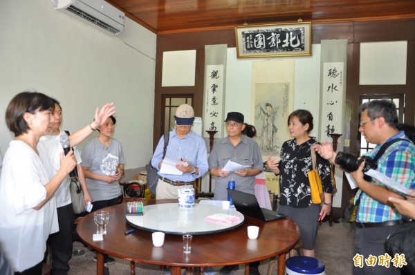 新竹市古蹟審議委員會28日審議通過樹林頭庄的「淨業院」，將指定為市定古蹟。（記者洪美秀攝）