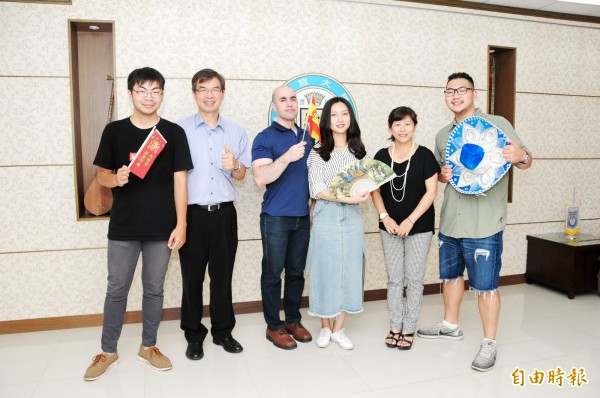 靜宜大學在「2018塞萬提斯西語賽」大放異彩。(記者張軒哲攝)