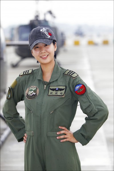 陸軍少校飛行官楊韻璇,是我國首位、也是亞洲唯一的女性阿帕契攻擊直升機飛行員。楊韻璇原任陸軍UH-1H飛行員。(資料照)