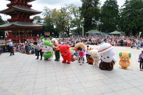 桃園的吉祥物「園哥」參加「吉祥物成田詣」活動，萌樣讓日本人印象深刻。（桃園市政府提供）