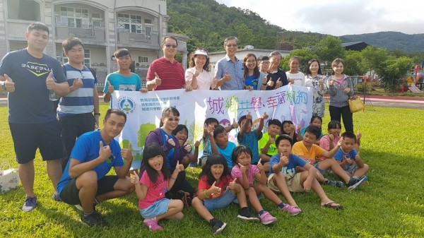 「城鄉創意共學」學校，開發學生的學習視野，讓學習視角更加擴大。（圖／成功國小提供）