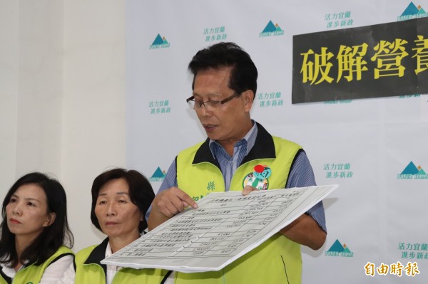 縣議員劉添梧說,羅東財源好要感謝前鎮長林聰賢,推動公共造產,創造財源。(記者林敬倫攝)