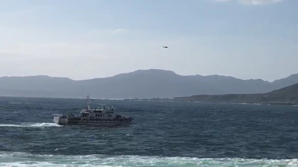ææäººå¡é²è¡é¸ãæµ·ãç©ºä¸æ¹ææï¼å°æ¾æç·è¹¤è·¡ãï¼è¨èå³æåç¿»æï¼
