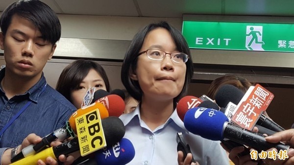吳音寧證實,她上任北農總經理後未從中國進口水果。(記者楊心慧攝) 吳音寧證實,她上任北農總經理後未從中國進口水果。(記者楊心慧攝)