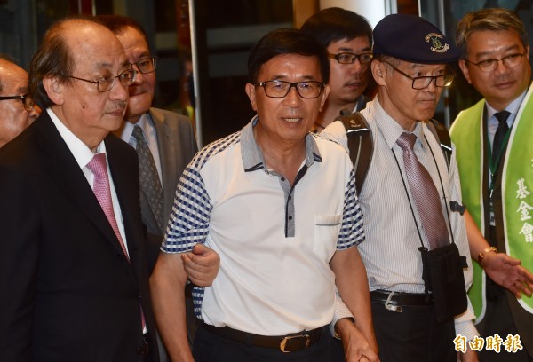 陳水扁19日到台北市參加凱達格蘭基金會募款餐會。（資料照，記者簡榮豐攝）