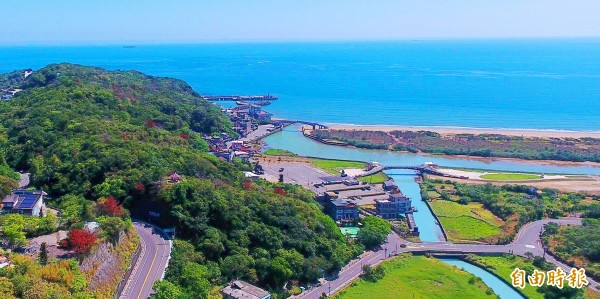 The junction of the Jinbaoli and Yuantan rivers is pictured on Friday in New Taipei City.
Photo courtesy of New Taipei City Urban and Rural Development Planning Department The junction of the Jinbaoli and Yuantan rivers is pictured on Friday in New Taipei City.
Photo courtesy of New Taipei City Urban and Rural Development Planning Department
