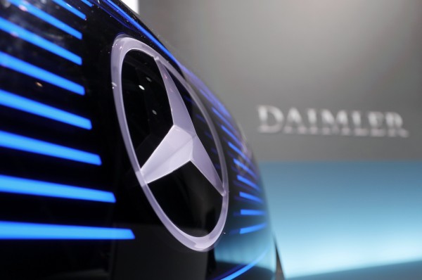 德國5大車廠福斯(Volkswagen)、保時捷(Porsche)、奧迪(Audi)、BMW及和賓士母公司戴姆勒(Daimler),被爆出涉嫌聯合壟斷柴油車排放廢氣技術長達20年。
(歐新社)